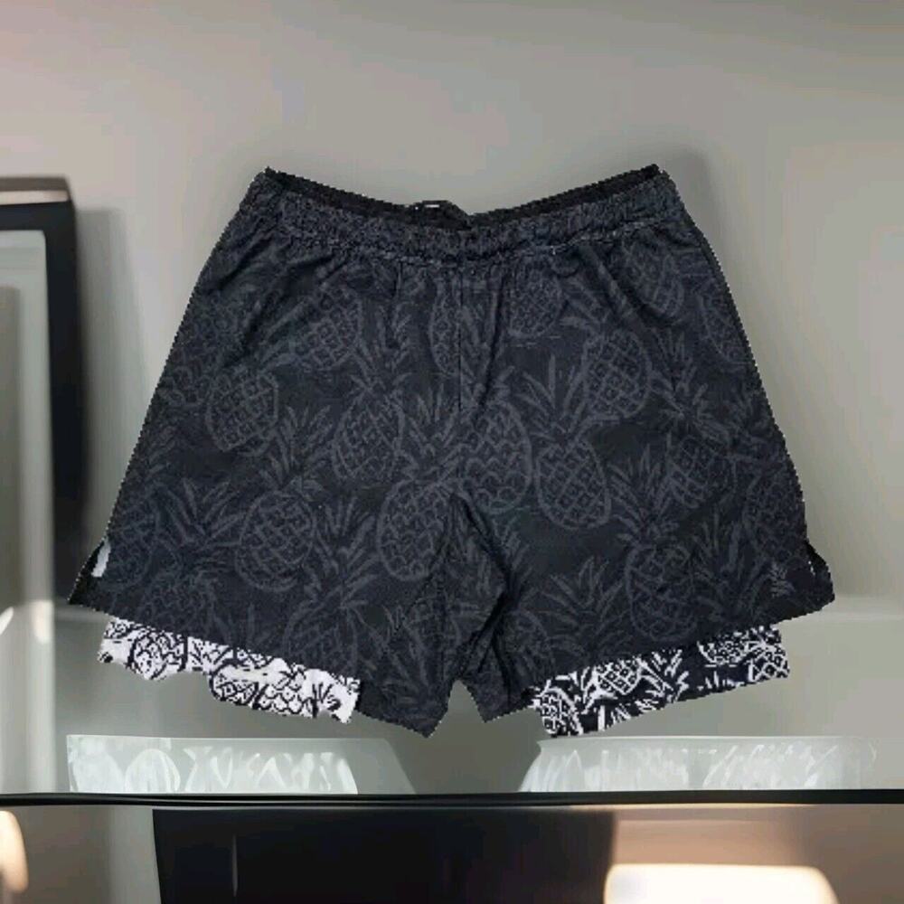 Chubbies 5.5" Swim Trunk w/Liner - The En Fuegos - Large - NWOT